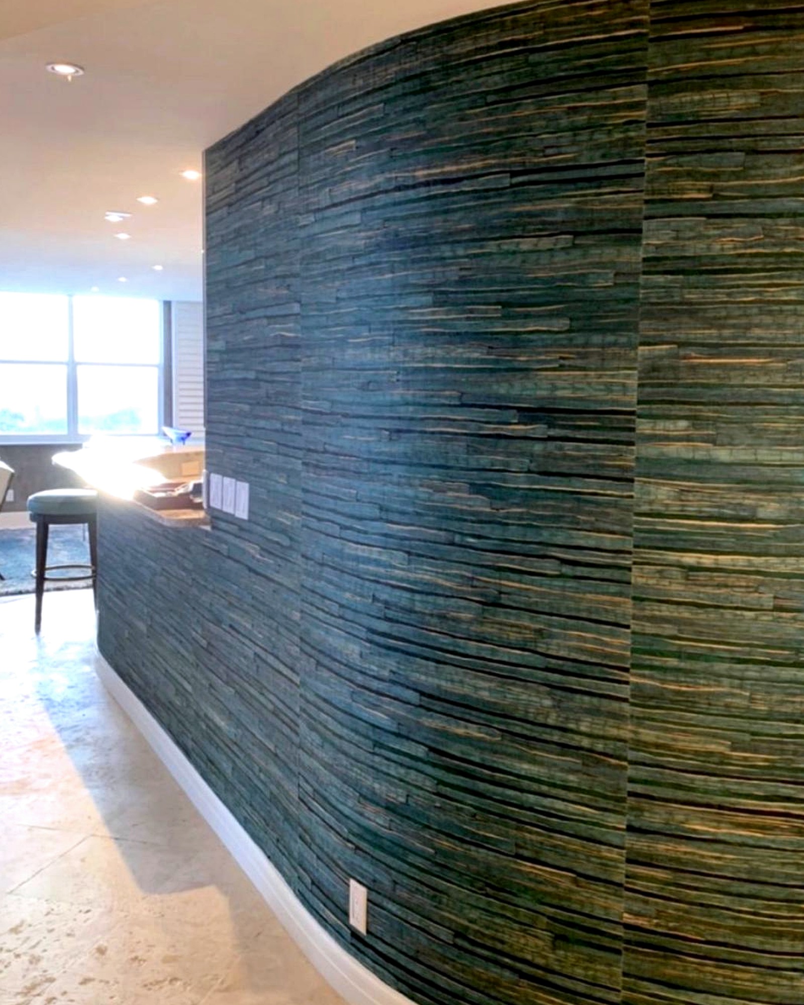 Curved Grasscloth Entrance Wall, Fort Lauderdale, Florida